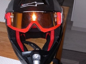 Mopokypärä, Ajoasut, kengät ja kypärät, Mototarvikkeet ja varaosat, Lahti, Tori.fi Mopokypärä, Ajoasut, kengät ja kypärät, Mototarvikkeet ja varaosat, Lahti, Tori.fi