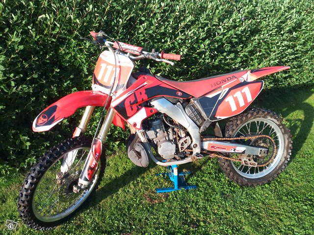 Honda CR 250R -03 1