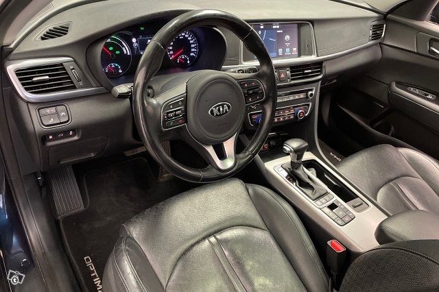 Kia Optima 6