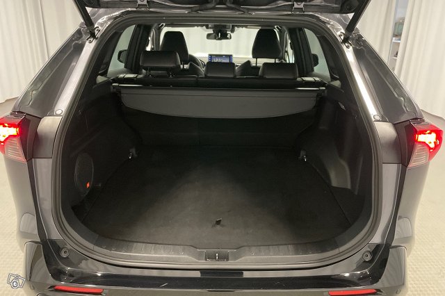 Toyota RAV4 Plug-in 25