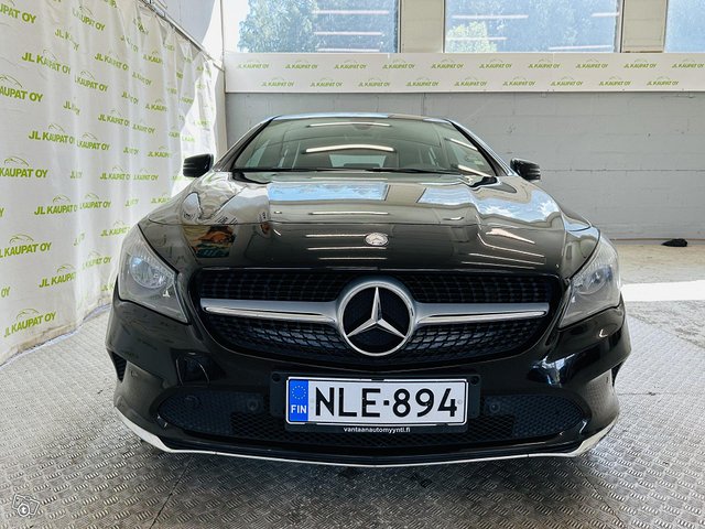 Mercedes-Benz CLA 7
