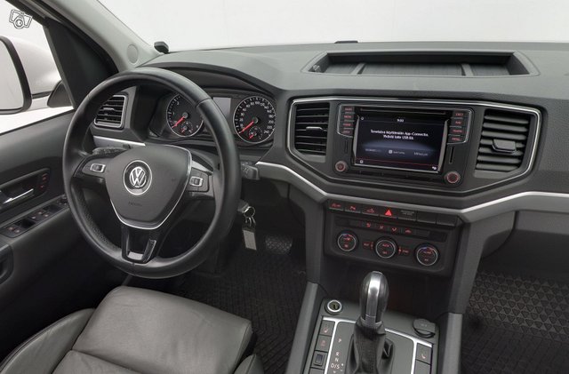 Volkswagen Amarok 14