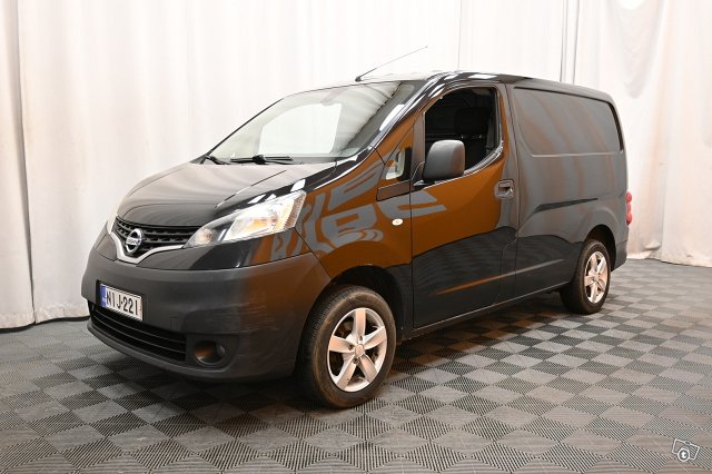 Nissan NV200 4