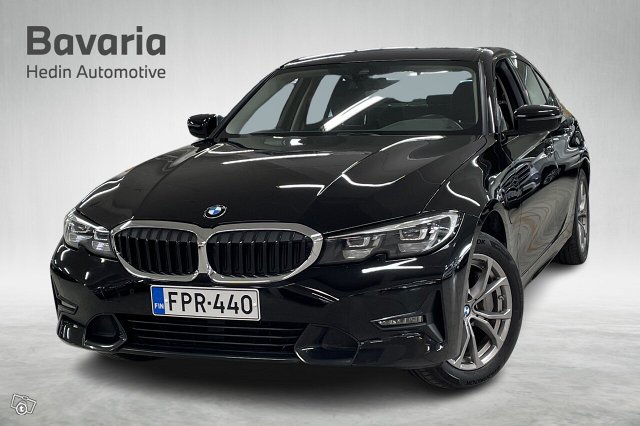 BMW 330