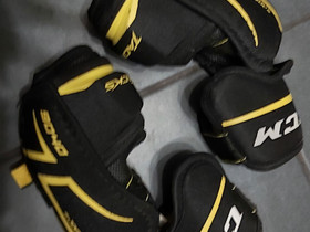 CCM kyynärsuojat, Jääkiekko ja luistelu, Urheilu ja ulkoilu, Ulvila, Tori.fi CCM kyynärsuojat, Jääkiekko ja luistelu, Urheilu ja ulkoilu, Ulvila, Tori.fi