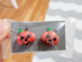 Pelottavat Halloween kurpitsa korvakorut, Kellot ja korut, Asusteet ja kellot, Tampere, Tori.fi Pelottavat Halloween kurpitsa korvakorut, Kellot ja korut, Asusteet ja kellot, Tampere, Tori.fi