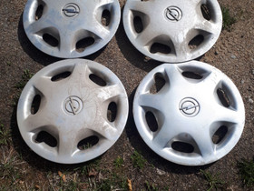 Opel pölykapselit 15", Lisävarusteet ja autotarvikkeet, Auton varaosat ja tarvikkeet, Mikkeli, Tori.fi Opel pölykapselit 15", Lisävarusteet ja autotarvikkeet, Auton varaosat ja tarvikkeet, Mikkeli, Tori.fi