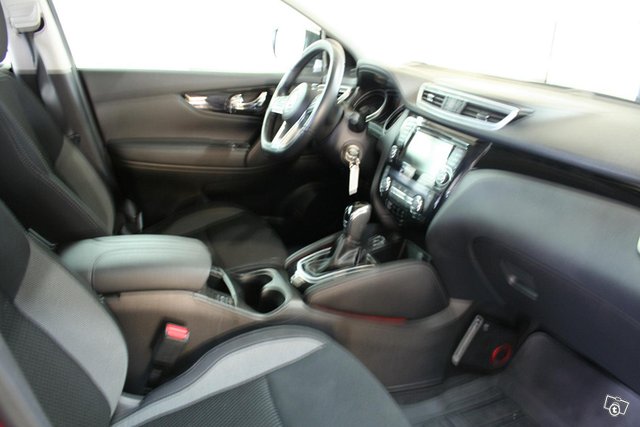 Nissan Qashqai 6