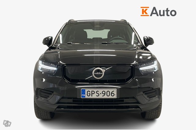 Volvo XC40 4