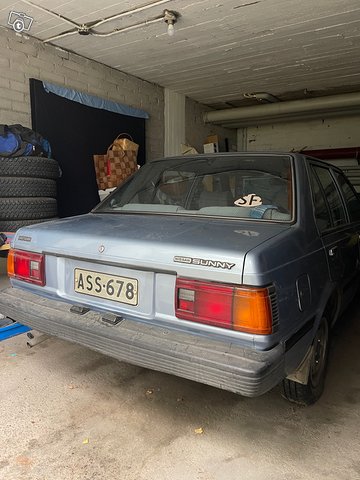 Nissan Sunny, kuva 1