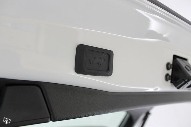 Toyota RAV4 19