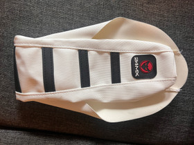 Satulanpäällinen, Moottoripyörän varaosat ja tarvikkeet, Mototarvikkeet ja varaosat, Jyväskylä, Tori.fi Satulanpäällinen, Moottoripyörän varaosat ja tarvikkeet, Mototarvikkeet ja varaosat, Jyväskylä, Tori.fi