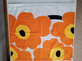 Oranssit Marimekko Unikko-verhot, Matot ja tekstiilit, Sisustus ja huonekalut, Tampere, Tori.fi Oranssit Marimekko Unikko-verhot, Matot ja tekstiilit, Sisustus ja huonekalut, Tampere, Tori.fi