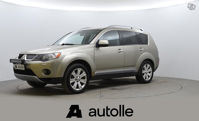 Mitsubishi Outlander 1