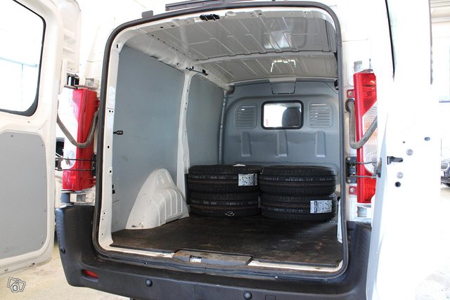 Peugeot Expert 21