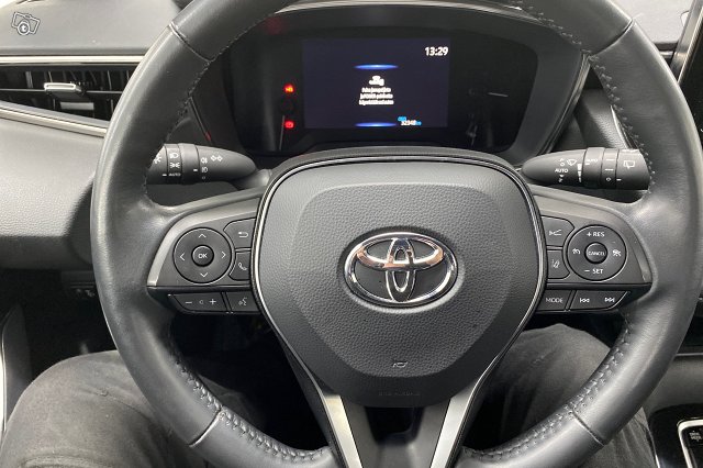 Toyota Corolla 17