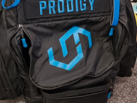 Prodigy musta bägi -Väinö Mäkelä Edition, Frisbeegolf, Urheilu ja ulkoilu, Pori, Tori.fi Prodigy musta bägi -Väinö Mäkelä Edition, Frisbeegolf, Urheilu ja ulkoilu, Pori, Tori.fi
