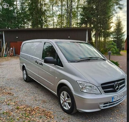 Mercedes-Benz Vito 1