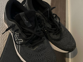 Asics gel-nimbus 24 -juoksukengät, Vaatteet ja kengät, Oulu, Tori.fi Asics gel-nimbus 24 -juoksukengät, Vaatteet ja kengät, Oulu, Tori.fi