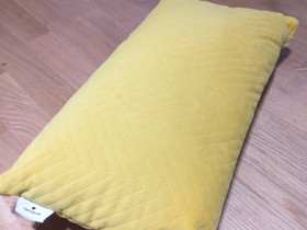 Tyyny 25x40cm, Matot ja tekstiilit, Sisustus ja huonekalut, Pori, Tori.fi Tyyny 25x40cm, Matot ja tekstiilit, Sisustus ja huonekalut, Pori, Tori.fi