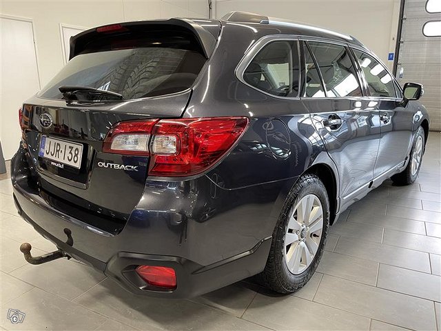 SUBARU Outback 5