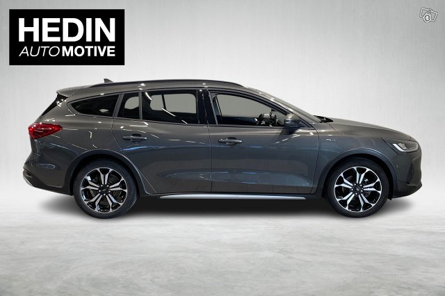 Ford Focus 6