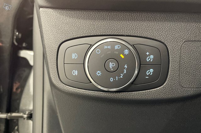 Ford Focus 16