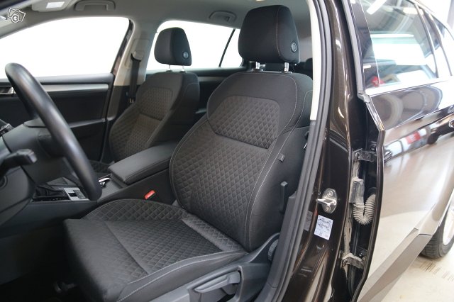 Skoda Superb 12