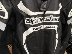 Alpinestars 2-osainen nahkapuku, Ajoasut, kengät ja kypärät, Mototarvikkeet ja varaosat, Pori, Tori.fi Alpinestars 2-osainen nahkapuku, Ajoasut, kengät ja kypärät, Mototarvikkeet ja varaosat, Pori, Tori.fi