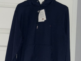 Huppari Tommy Hilfiger, Vaatteet ja kengät, Joensuu, Tori.fi Huppari Tommy Hilfiger, Vaatteet ja kengät, Joensuu, Tori.fi