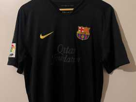 FC Barcelona Paita, Vaatteet ja kengät, Jyväskylä, Tori.fi FC Barcelona Paita, Vaatteet ja kengät, Jyväskylä, Tori.fi