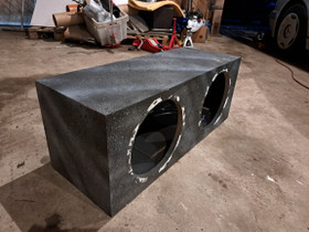 2x12" subwoofer-kotelo, Autostereot ja tarvikkeet, Auton varaosat ja tarvikkeet, Jyväskylä, Tori.fi 2x12" subwoofer-kotelo, Autostereot ja tarvikkeet, Auton varaosat ja tarvikkeet, Jyväskylä, Tori.fi