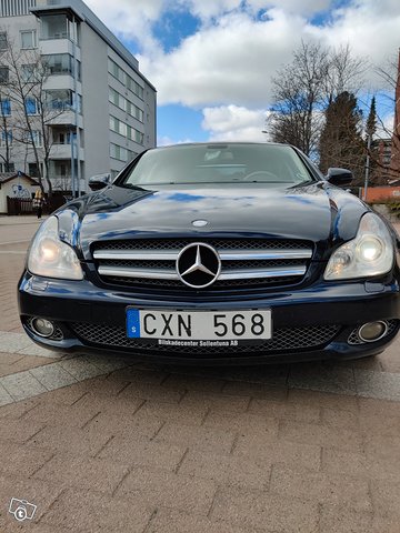 Mercedes-Benz CLS 1