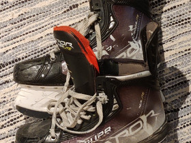Bauer hyperlite, Jääkiekko ja luistelu, Urheilu ja ulkoilu, Turku, Tori.fi Bauer hyperlite, Jääkiekko ja luistelu, Urheilu ja ulkoilu, Turku, Tori.fi