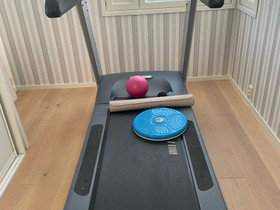 PRECOR TRM 800 juoksumatto, Juoksu ja lenkkeily, Urheilu ja ulkoilu, Vaasa, Tori.fi PRECOR TRM 800 juoksumatto, Juoksu ja lenkkeily, Urheilu ja ulkoilu, Vaasa, Tori.fi