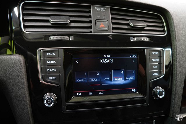Volkswagen Golf 14