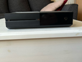 Xbox one, Pelikonsolit ja pelaaminen, Viihde-elektroniikka, Kotka, Tori.fi Xbox one, Pelikonsolit ja pelaaminen, Viihde-elektroniikka, Kotka, Tori.fi