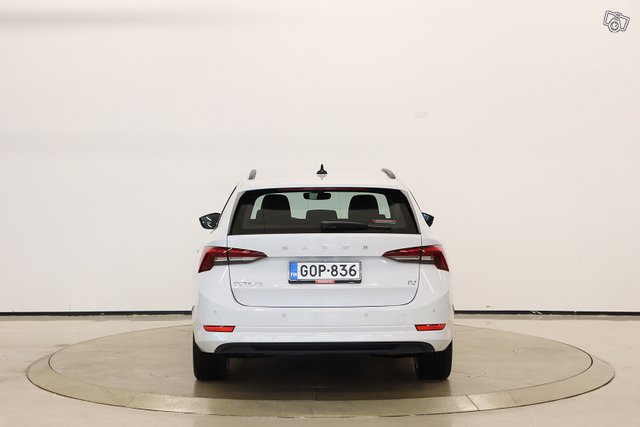 Skoda Octavia 6