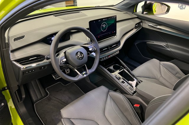 SKODA Enyaq 7