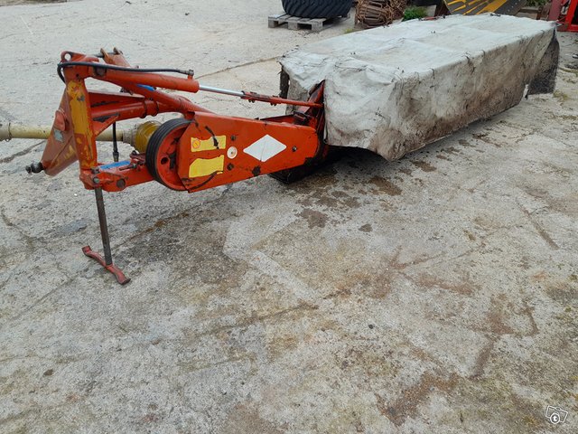 Kuhn gmd 66 lautasniittokone, kuva 1