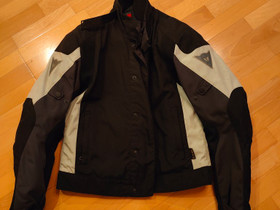 Dainese 54 ajopuku D-Dry, Ajoasut, kengät ja kypärät, Mototarvikkeet ja varaosat, Lapua, Tori.fi Dainese 54 ajopuku D-Dry, Ajoasut, kengät ja kypärät, Mototarvikkeet ja varaosat, Lapua, Tori.fi