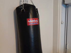 Nyrkkeily Säkki 20KG, Kamppailulajit, Urheilu ja ulkoilu, Alavus, Tori.fi Nyrkkeily Säkki 20KG, Kamppailulajit, Urheilu ja ulkoilu, Alavus, Tori.fi
