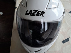 Kypärä, koko M, Ajoasut, kengät ja kypärät, Mototarvikkeet ja varaosat, Siilinjärvi, Tori.fi Kypärä, koko M, Ajoasut, kengät ja kypärät, Mototarvikkeet ja varaosat, Siilinjärvi, Tori.fi