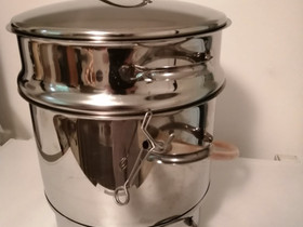 Mehustin, 10 l, Keittiövälineet, Keittiötarvikkeet ja astiat, Joensuu, Tori.fi Mehustin, 10 l, Keittiövälineet, Keittiötarvikkeet ja astiat, Joensuu, Tori.fi