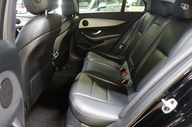 Mercedes-Benz E 11