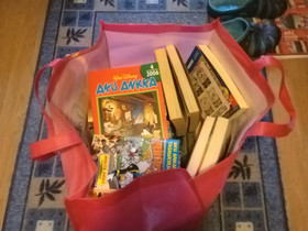 Aku tasnukirjat, Sarjakuvat, Kirjat ja lehdet, Muurame, Tori.fi Aku tasnukirjat, Sarjakuvat, Kirjat ja lehdet, Muurame, Tori.fi