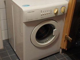 Electrolux pyykinpesukone, Pesu- ja kuivauskoneet, Kodinkoneet, Joensuu, Tori.fi Electrolux pyykinpesukone, Pesu- ja kuivauskoneet, Kodinkoneet, Joensuu, Tori.fi