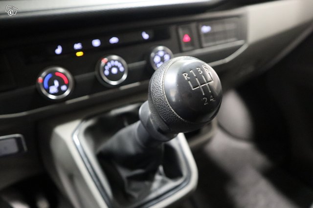 Volkswagen Transporter 13