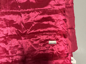 Luhta home päiväpeitto 120cm sänkyyn, Matot ja tekstiilit, Sisustus ja huonekalut, Joensuu, Tori.fi Luhta home päiväpeitto 120cm sänkyyn, Matot ja tekstiilit, Sisustus ja huonekalut, Joensuu, Tori.fi