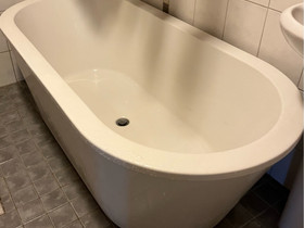 Kylpyamme 1600x800, Kylpyhuoneet, WC:t ja saunat, Rakennustarvikkeet ja työkalut, Lappeenranta, Tori.fi Kylpyamme 1600x800, Kylpyhuoneet, WC:t ja saunat, Rakennustarvikkeet ja työkalut, Lappeenranta, Tori.fi